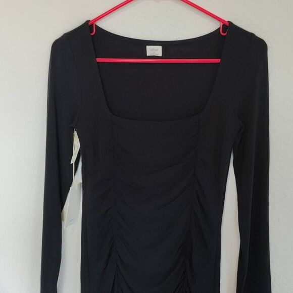 Aritzia Dress Womens Size S Wilfred Lydia Mini Dress Black - Picture 5 of 12